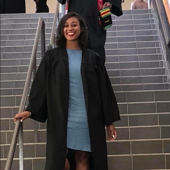 Meet your Posher, Amber - Picture 3 of 6